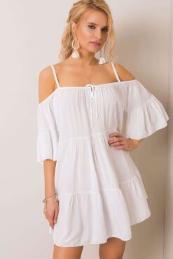 Robe blanche bretelle​