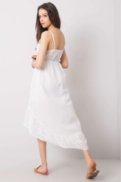 Robe blanche broderie