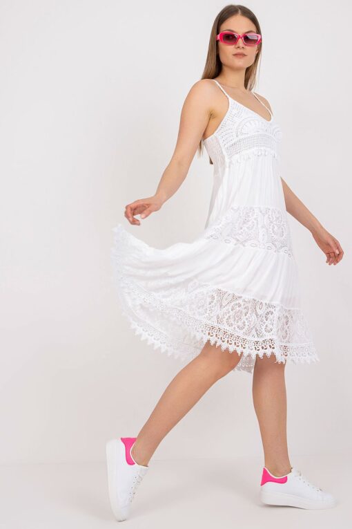 Robe courte dentelle blanche